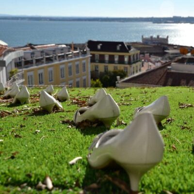 lisbon-hidden-gems-things-to-do-walking-tour-history-friends-couples-groups-activities