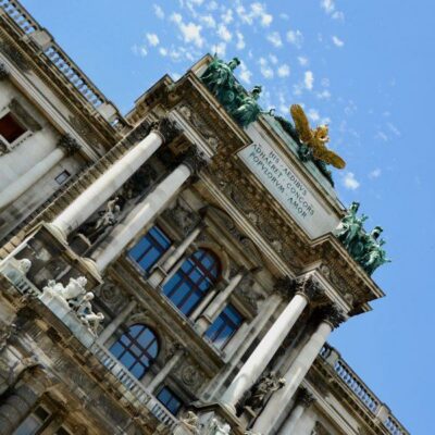 vienna-hidden-gems-things-to-do-walking-tour-history-friends-couples-groups-activities