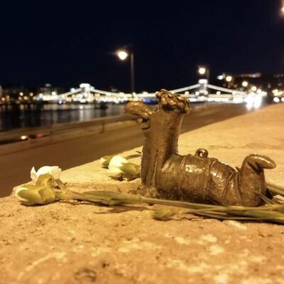 Chief Worm Statue Budapest