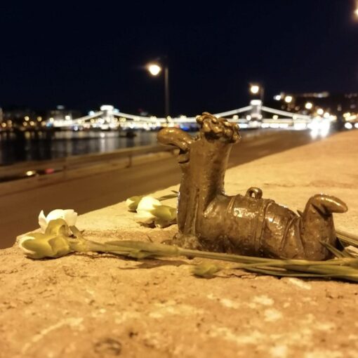 Chief Worm Statue Budapest
