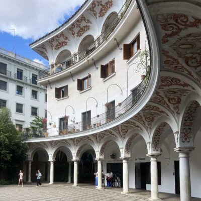 Sevilla city game treasure hunt